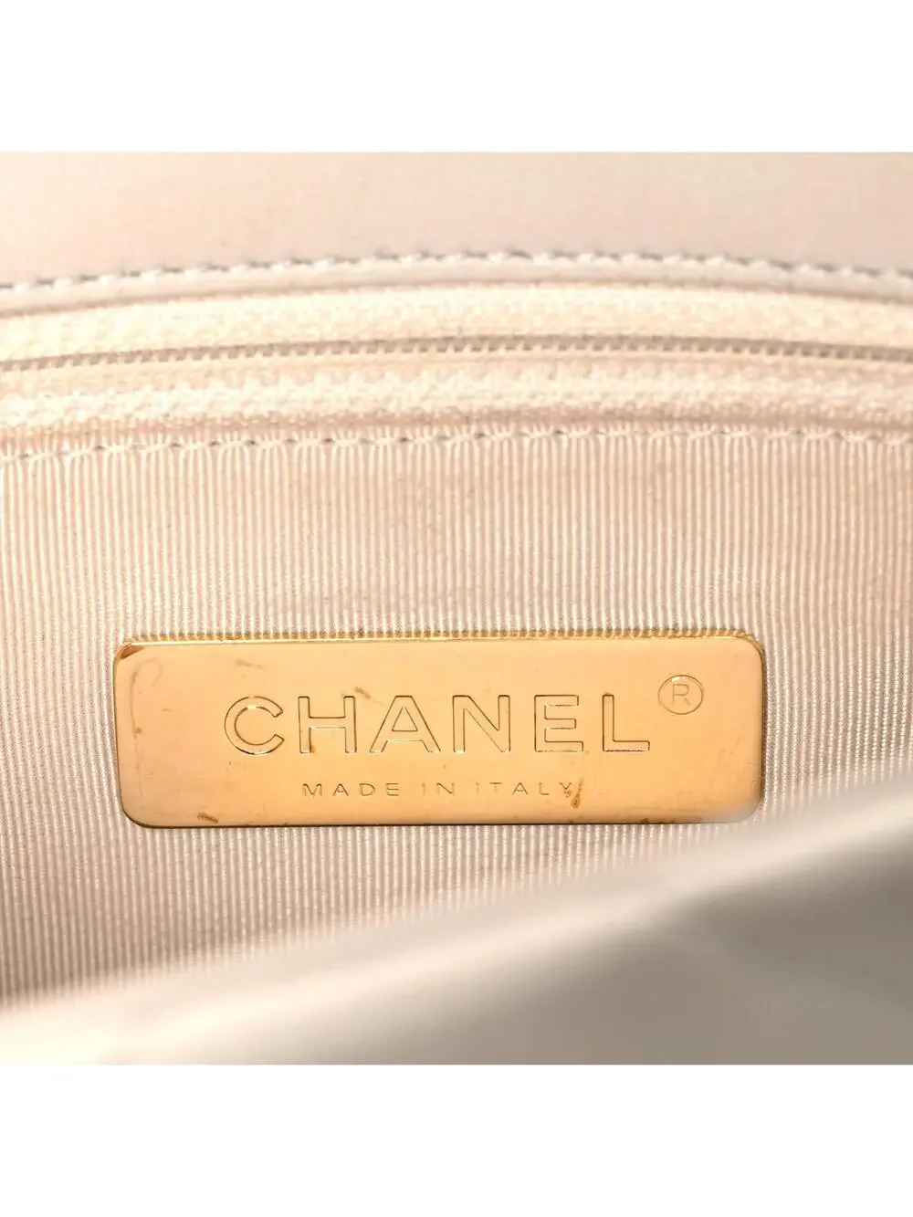 Goatskin Quilted Medium Chanel 19 Flap #300481C32B